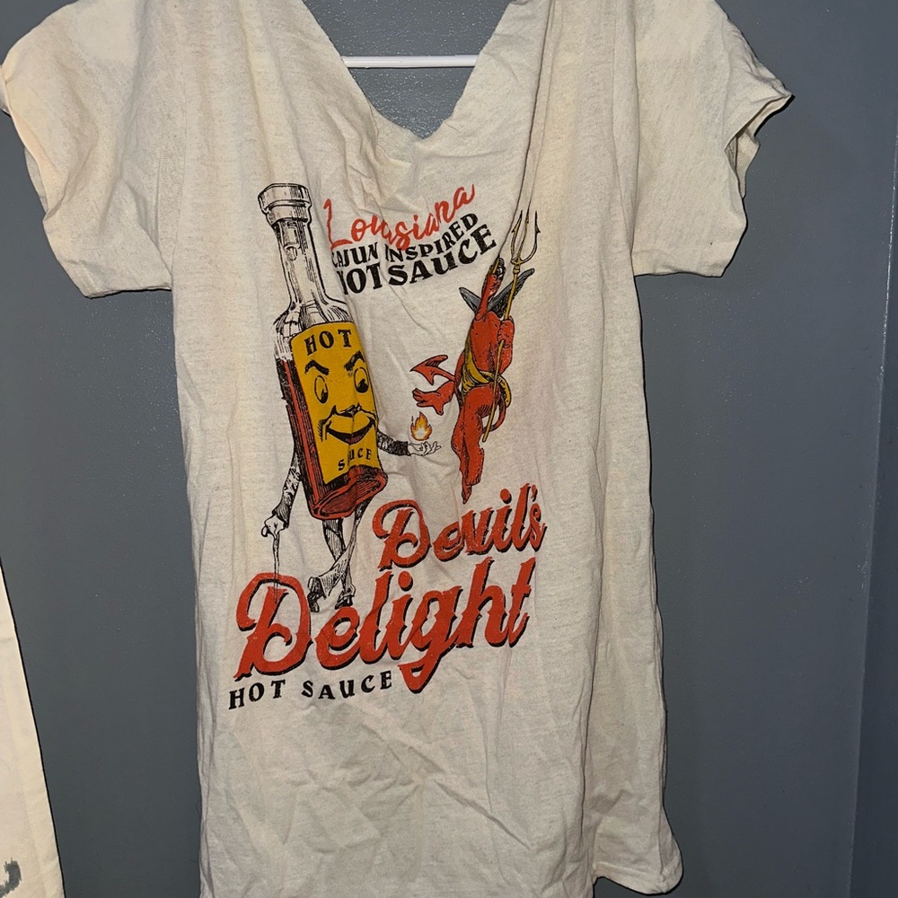 Devil's Delight Hot Sauce Graphic Tee
